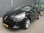 Renault Clio Estate 0.9 TCe Limited Airco - Cruise control - Parkeersensoren achter - Navigatie full map - Mistlampen voor - Lederen stuurwiel - Dakrails