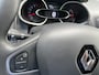 Renault Clio Estate 0.9 TCe Limited Airco - Cruise control - Parkeersensoren achter - Navigatie full map - Mistlampen voor - Lederen stuurwiel - Dakrails