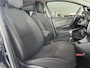 Renault Clio Estate 0.9 TCe Limited Airco - Cruise control - Parkeersensoren achter - Navigatie full map - Mistlampen voor - Lederen stuurwiel - Dakrails