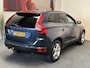 Volvo XC60 2.4D AWD SUMMUM LEDER NAVIGATIE CRUISE CONTROL CLIMATE CONTROL BLUETOOTH TELEFOON MEDIA VOORBEREIDING PD TREKHAAK ZEER MOOI !! 3010 DEK