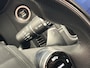 Land Rover Range Rover Velar GERESEVEERD ! 2.0 I4 TURBO AWD R-DYNAMIC HSE LUCHTVERING NAVIGATIE ADAPTIVE CRUISE CONTROL PANORAMA SCHUIF/KANTELDAK RIJSTROOKSENSOREN ACHTERUITRIJCAMERA ZEER MOOI !! Brgl