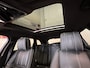 Land Rover Range Rover Velar GERESEVEERD ! 2.0 I4 TURBO AWD R-DYNAMIC HSE LUCHTVERING NAVIGATIE ADAPTIVE CRUISE CONTROL PANORAMA SCHUIF/KANTELDAK RIJSTROOKSENSOREN ACHTERUITRIJCAMERA ZEER MOOI !! Brgl