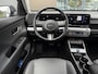 Hyundai Kona 1.6 GDI HEV Premium / Demo Actie / Leder / Elek. Bedienbare Voorstoelen / Stoel- & Stuurverwarming / Stoelverkoeling / 360 Camera /