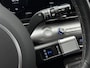 Hyundai Kona 1.6 GDI HEV Premium / Demo Actie / Leder / Elek. Bedienbare Voorstoelen / Stoel- & Stuurverwarming / Stoelverkoeling / 360 Camera /