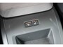 Volvo XC60 2.0 T6 Plug-in hybrid AWD Plus Dark | Nieuw model | Panoramadak | Head-up display | Longe range | Harman Kardon Premium Audio | 360° parkeercamera | Stoelverwarming | Parkeersensoren voor + achter | Google infotainment | Parkeerverwarming |
