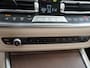 BMW 3-Serie 330e 293PK Autom.8 Leder+Verwarmd+Elektr. Apple Carplay Android Auto Trekhaak Camera Adap.Cruise DAB+ Led Laserlicht Live cockpit pro Luxury line HiFi System Harman Kardon® PDC Regen- en lichtsensor Business Edition Plus Keyless Rijstrooksensor Audio Media Pack BMW individual Lmv 18" Comfort Access Digital Key Wifi Dealeronderhouden 1e Eigenaar Zeer compleet, nieuwprijs €66.055,-