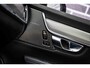 Volvo V90 2.0 T6 Plug-in hybrid AWD Ultra Dark | Trekhaak | Long Range | Panoramadak | Head-Up Display | Adaptive Cruise | Memory Seats | 360 Camera | Gelamineerd Glas | Harman Kardon | Power Seats |