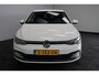 Volkswagen Golf 1.5 eTSI Style Automaat | LED | Navigatie | Sfeerverlichting