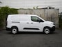 Peugeot e-Partner L2H1 50 kWH 136pk Automaat DODE HOEK | PDC + CAM. | NAVI | DAB | AIRCO | STANDKACHEL