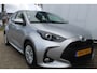 Toyota Yaris 1.5 Hybrid Active Apple carplay/ Android auto l Cruise control l Climate control l Achteruitrijcameral Climate control l Verwarmbare spiegels VDL auto
