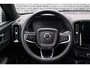 Volvo XC40 1.5 T4 Recharge Core | Cruise control | Navigatie | parkeersensoren voor + achter | Parkeercamera | DAB+ | Elektr. bedienbare achterklep | Keyless entry | 18" velgen |