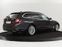 BMW 5-Serie 530e High Executive | Leder | Stoel & stuurverwarming | Adaptive cruise | Carplay | Sfeerverlichting | Camera | Live Cockpit | Navigatie | Full LED