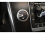 Volvo XC60 2.0 D4 R-Design Panodak Camera Leder NL Auto € 1700.- rest BPM
