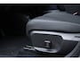 Volvo EX30 Cross Country Twin Motor Performance Ultra 69 kWh Panoramadak | Google Navigatie | Verwarmbare voorstoelen | Elektrische Stoelverstelling | 360 graden camera | Cross Country Experience-pakket |
