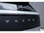 Volvo EX30 Cross Country Twin Motor Performance Ultra 69 kWh Panoramadak | Google Navigatie | Verwarmbare voorstoelen | Elektrische Stoelverstelling | 360 graden camera | Cross Country Experience-pakket |