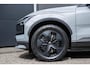 Volvo EX30 Cross Country Twin Motor Performance Ultra 69 kWh Panoramadak | Google Navigatie | Verwarmbare voorstoelen | Elektrische Stoelverstelling | 360 graden camera | Cross Country Experience-pakket |