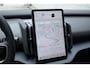 Volvo EX30 Cross Country Twin Motor Performance Ultra 69 kWh Panoramadak | Google Navigatie | Verwarmbare voorstoelen | Elektrische Stoelverstelling | 360 graden camera | Cross Country Experience-pakket |