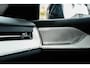 Volvo EX90 Twin Motor Performance Ultra 7p. 111 kWh | Premium audio by Bowers & Wilkins | Actieve luchtvering | Panoramadak | Verwarmbare voorstoelen, achterbank en stuurwiel | Massagefunctie voorstoelen | Adaptieve cruise control | Rondom zichtcamera | 22 inch lichtmetalen velgen |