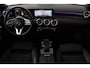 Mercedes-Benz CLA Shooting Brake 200 Business Solution Luxury (PANORAMADAK, SFEERVERLICHTING, STOELVERARMING, CAMERA)
