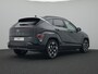 Hyundai Kona Electric Premium 65.4 kWh ECO Volledig Elektrisch met Navigatie, Lederen bekleding en Stoelverwarming Uit voorraad leverbaar!