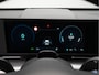 Hyundai Kona Electric Premium 65.4 kWh ECO Volledig Elektrisch met Navigatie, Lederen bekleding en Stoelverwarming Uit voorraad leverbaar!