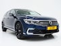 Volkswagen Passat Variant 1.4 TSI PHEV GTE R-Line | Panoramadak | Trehaak | Dynaudio | Massage | 360 | Head Up | Keyless