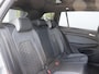 Volkswagen Golf Variant 1.5 eTSI R-Line | Panorama dak | Stuur & Stoelverwarming | Draadloze oplader | Adaptive Cruise Control | Sensoren V&A |