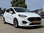 Ford Fiesta 1.0 EcoBoost Hybrid ST-Line X / Stoel, Stuur & Voorruitverwarming / Navi / Applecarplay/Androidauto / Allseason Banden /