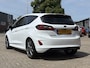 Ford Fiesta 1.0 EcoBoost Hybrid ST-Line X / Stoel, Stuur & Voorruitverwarming / Navi / Applecarplay/Androidauto / Allseason Banden /