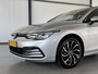 Volkswagen Golf 1.0 eTSI 81kW DSG Life