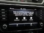 Skoda Superb Combi 1.4 TSI iV 218PK | Panoramadak | Trekhaak | Canton | Keyless | Adaptive Cruise | Carplay