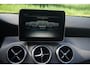 Mercedes-Benz GLA 180 Premium Plus / Stoelverwarming / Achter. camera / Keyless Entry