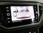 Volkswagen T-Roc 1.5 TSI Style 150 pk Automaat (DSG) | Navigatie | Parkeersensoren | Achteruitrijcamera | Adaptieve cruise control | Autom. airco | Apple Carplay/Android Auto |