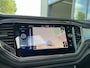 Volkswagen T-Roc 1.5 TSI Sport / Panorama dak / 17 Inch / DSG / 150PK / Stoelverwarming / side Assist