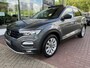 Volkswagen T-Roc 1.5 TSI Sport / Panorama dak / 17 Inch / DSG / 150PK / Stoelverwarming / side Assist