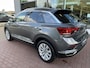 Volkswagen T-Roc 1.5 TSI Sport / Panorama dak / 17 Inch / DSG / 150PK / Stoelverwarming / side Assist