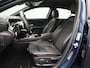 Mercedes-Benz A-klasse 180 Premium Plus | Apple Carplay / Android Auto | Cruise Controle | Achteruitrij Camera | Sport Stoelen / Stuur |