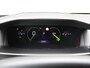 Peugeot 2008 130pk GT | LEER/Alcantara | Massagestoelen | Camera | Navigatie | Dodehoekdetectie | AUTOMAAT
