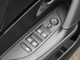 Peugeot 2008 130pk GT | LEER/Alcantara | Massagestoelen | Camera | Navigatie | Dodehoekdetectie | AUTOMAAT