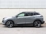 Peugeot 2008 130pk GT | LEER/Alcantara | Massagestoelen | Camera | Navigatie | Dodehoekdetectie | AUTOMAAT