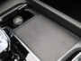Volvo XC60 2.0 T6 Plug-in hybrid AWD Plus Black Edition 350PK Panoramadak, trekhaak, alarm, leder, elektrische achterklep, 21" lichtmetaal, dodehoekdetectie