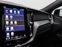 Volvo XC60 2.0 T6 Plug-in hybrid AWD Plus Black Edition 350PK Panoramadak, trekhaak, alarm, leder, elektrische achterklep, 21" lichtmetaal, dodehoekdetectie