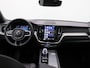 Volvo XC60 2.0 T6 Plug-in hybrid AWD Plus Black Edition 350PK Panoramadak, trekhaak, alarm, leder, elektrische achterklep, 21" lichtmetaal, dodehoekdetectie