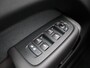 Volvo XC60 2.0 T6 Plug-in hybrid AWD Plus Black Edition 350PK Panoramadak, trekhaak, alarm, leder, elektrische achterklep, 21" lichtmetaal, dodehoekdetectie