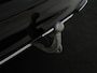 Mercedes-Benz A-klasse 250 e AMG Line | AMG Line | Night Pakket | Trekhaak | Lederen Bekleding | Panorama Schuif-Kanteldak | Sfeerverlichting | Inclusief 24 maanden MB Certified garantie voor Europa.