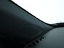 Mercedes-Benz A-klasse 250 e AMG Line | AMG Line | Night Pakket | Trekhaak | Lederen Bekleding | Panorama Schuif-Kanteldak | Sfeerverlichting | Inclusief 24 maanden MB Certified garantie voor Europa.