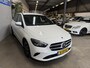Mercedes-Benz B-klasse 200 Business Solution // autom. // Apple Carplay // Nl Auto // Trekhaak wegkl.