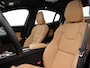 Volvo S60 B4 AUT(7) PLUS DARK 360GR CAM HARMAN/KARDON STOELVENTILATIE SCHU