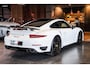 Porsche 911 3.8 Turbo S Coupé, 560 PK, Pano/Dak, 18/Way, Bose, Entry/Drive, PCCB, Carbon, PADM, 99DKM!!