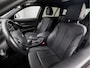 BMW 3-Serie Touring 316i High Executive Automaat (NAVIGATIE, ELEKTRISCHE STOELEN, LEDER, STOELVERWARMING, GETINT GLAS, PARKEERSENSOREN, ZWART HEMEL, ELEK ACHTERKLEP, XENON, NIEUWSTAAT)